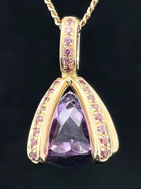 CLIP ANHÄNGER AUS 375/- GELBGOLD MIT AMETHYST & RHODOLITH