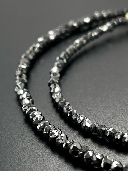 COLLIER 585/- GELBGOLD MIT DIAMANTEN BEH. SCHWARZ
