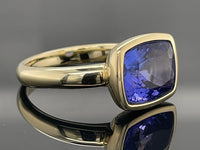 RING GR.17 (53) AUS 585/- GELBGOLD MIT TANSANIT AAA