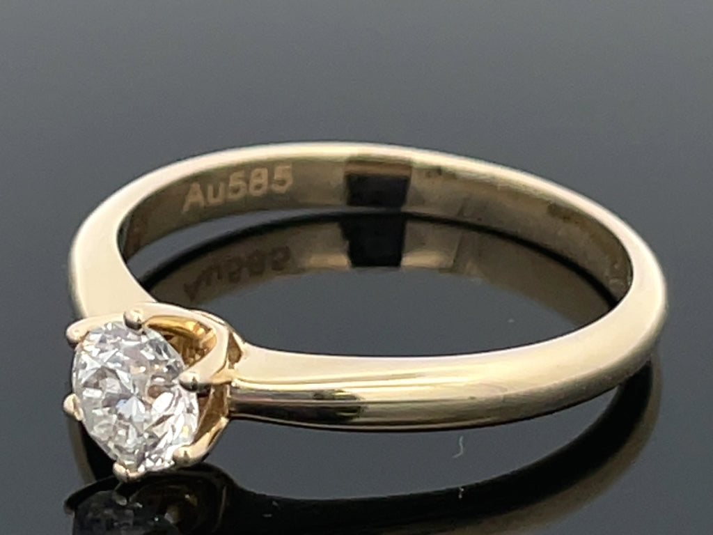RING AUS 585/- GELBGOLD mit Brillant (ca. 0,50 ct.)