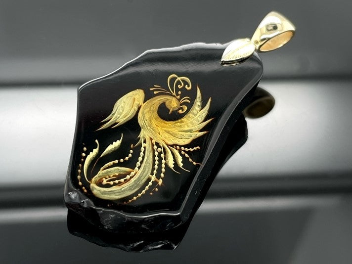 ANHÄNGER AUS 375/- GELBGOLD MIT BERNSTEIN GRAVIERT ( CA. 10,0 ct.)