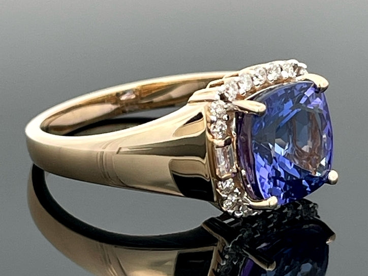 RING GR.17 (54) AUS 585/- GELBGOLD MIT TANSANIT AAAAA & BRILLANTEN (GES.CA. 0,25ct.)
