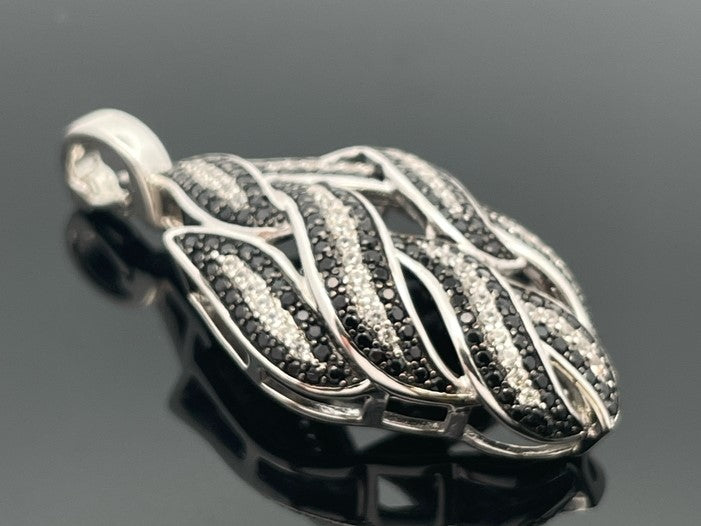 CLIP ANHÄNGER AUS 925/- SILBER RHODINIERT MIT SPINELL & ZIRKON ( GES. CA. 1,99 ct.)