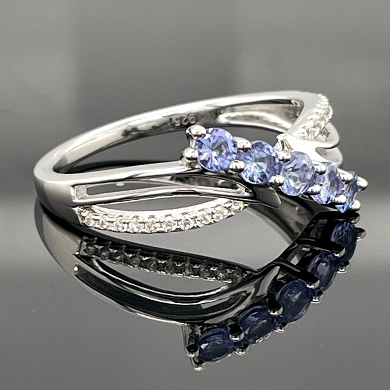 RING AUS 925/- SILBER RHODINIERT MIT TANSANIT & ZIRKON