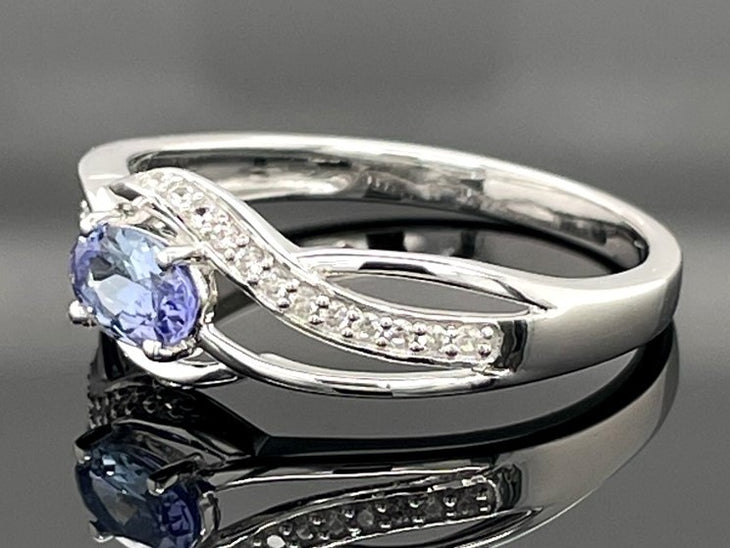 RING AUS 925/- SILBER RHODINIERT MIT TANSANIT AA & ZIRKON