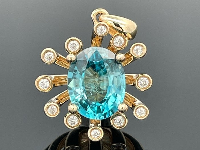 ANHÄNGER AUS 375/- GELBGOLD mit Zirkon (ca. 3,85 ct.)