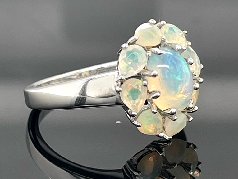 RING AUS 925/- SILBER VERGOLDET MIT ÄTHIOP. OPAL