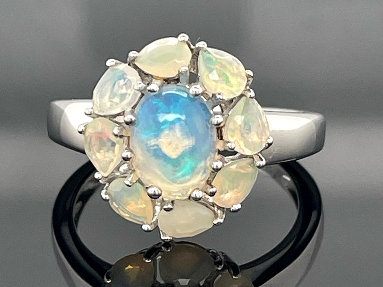 RING AUS 925/- SILBER VERGOLDET MIT ÄTHIOP. OPAL