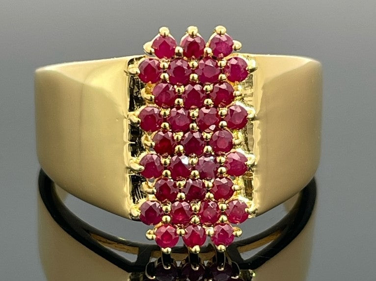 RING AUS 925/- SILBER VERGOLDET MIT RUBIN