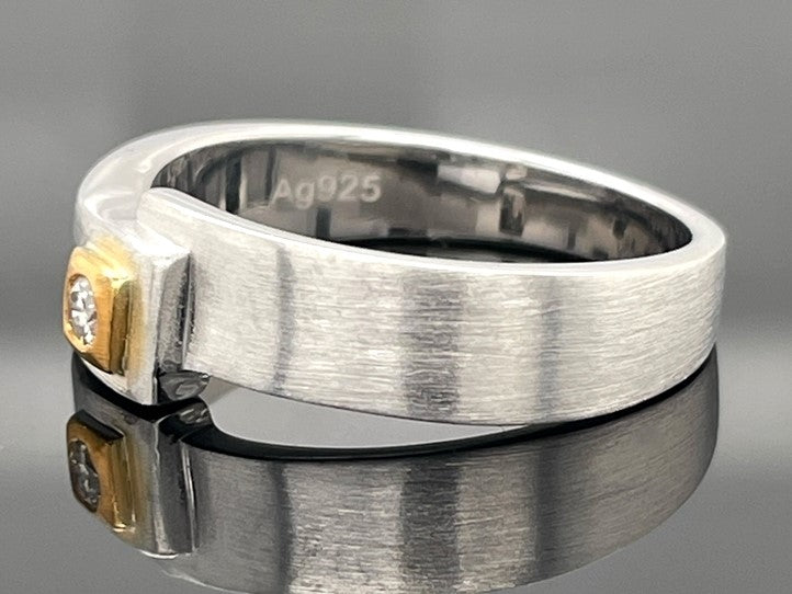 RING AUS 925/- SILBER & 585/- GELBGOLD MIT BRILLANTEN ( GES.CA.0,05 ct.)