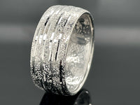 RING AUS 585/- WEIßGOLD DIAMANTIERT