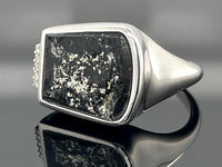 RING AUS 925/- SILBER RHODINIERT MIT TURMALIN/FEINSILBER BEH. &  ZIRKON