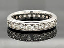 RING AUS 925/- SILBER RHODINIERT MIT ZIRKON