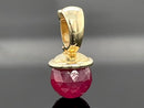 CLIPANHÄNGER AUS 375/- GELBGOLD MIT RUBIN BEH. (CA.5,00 ct.)