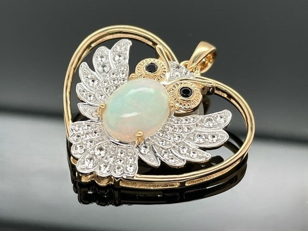 ANHÄNGER AUS 925/- SILBER VERGOLDET MIT ÄTHIOP. OPAL, SPINELL & ZIRKON