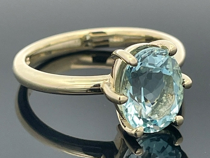 RING GR.18 (57)AUS 585/- GELBGOLD mit Santa Maria Aquamarin (ca. 2,30 ct.)