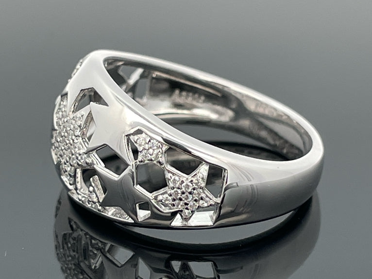 RING AUS 925/- SILBER RHODINIERT MIT ZIRKONIA