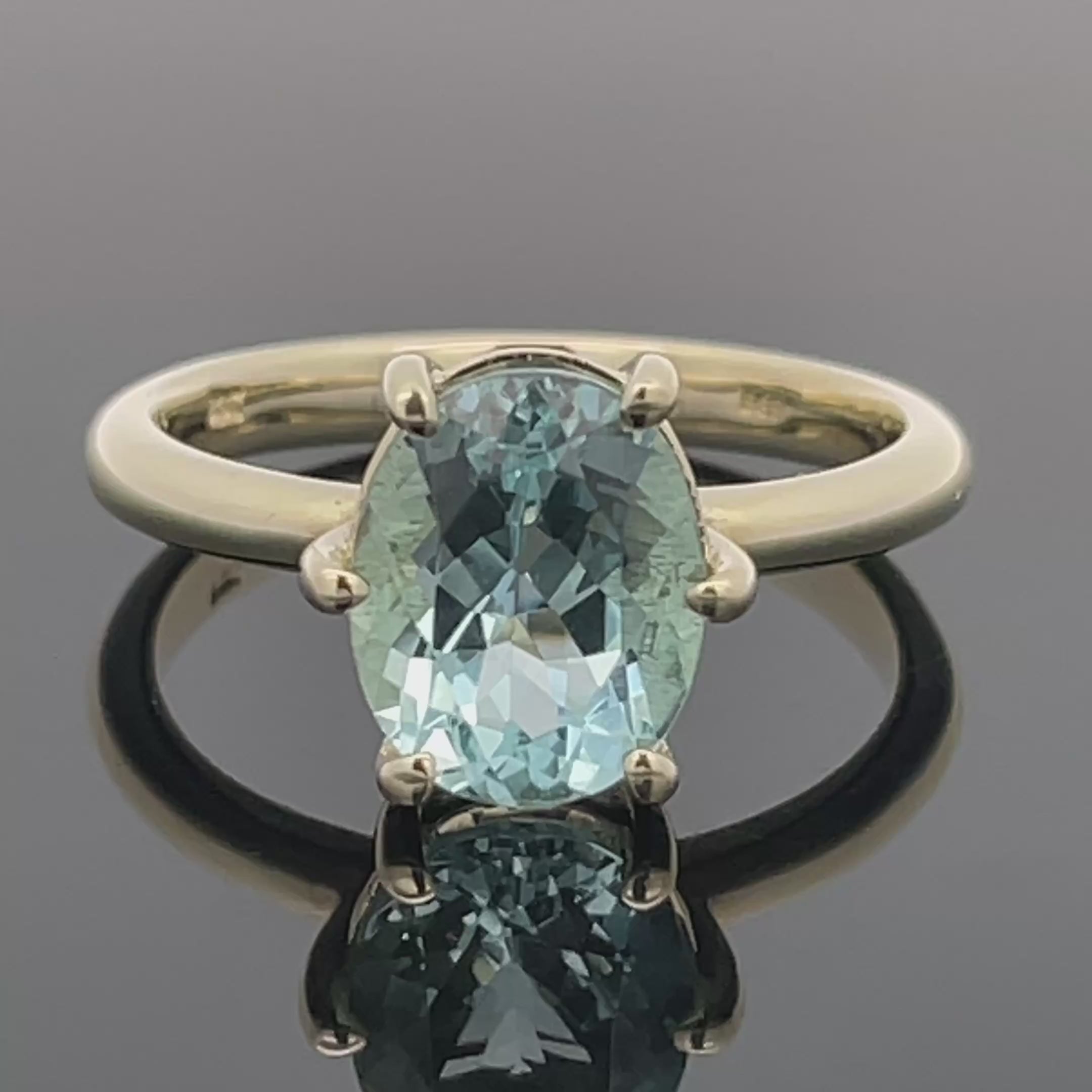 RING GR.18 (57)AUS 585/- GELBGOLD mit Santa Maria Aquamarin (ca. 2,30 ct.)