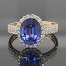 RING AUS 585/- GELBGOLD MIT TANSANIT AAAA (CA. 2,90 ct.) & BRILLANTEN (GES. CA. 0,50 ct.)