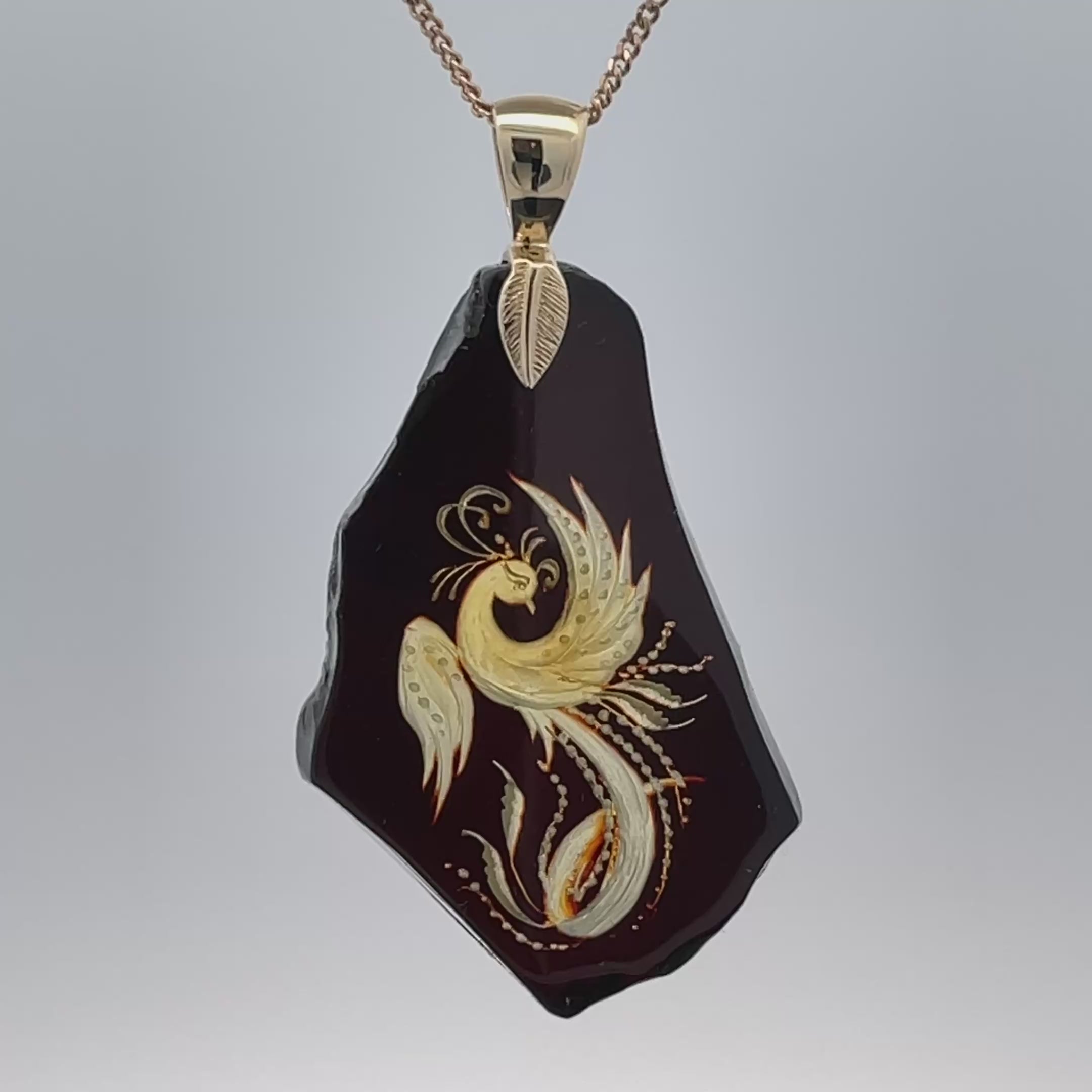 ANHÄNGER AUS 375/- GELBGOLD MIT BERNSTEIN GRAVIERT ( CA. 10,0 ct.)