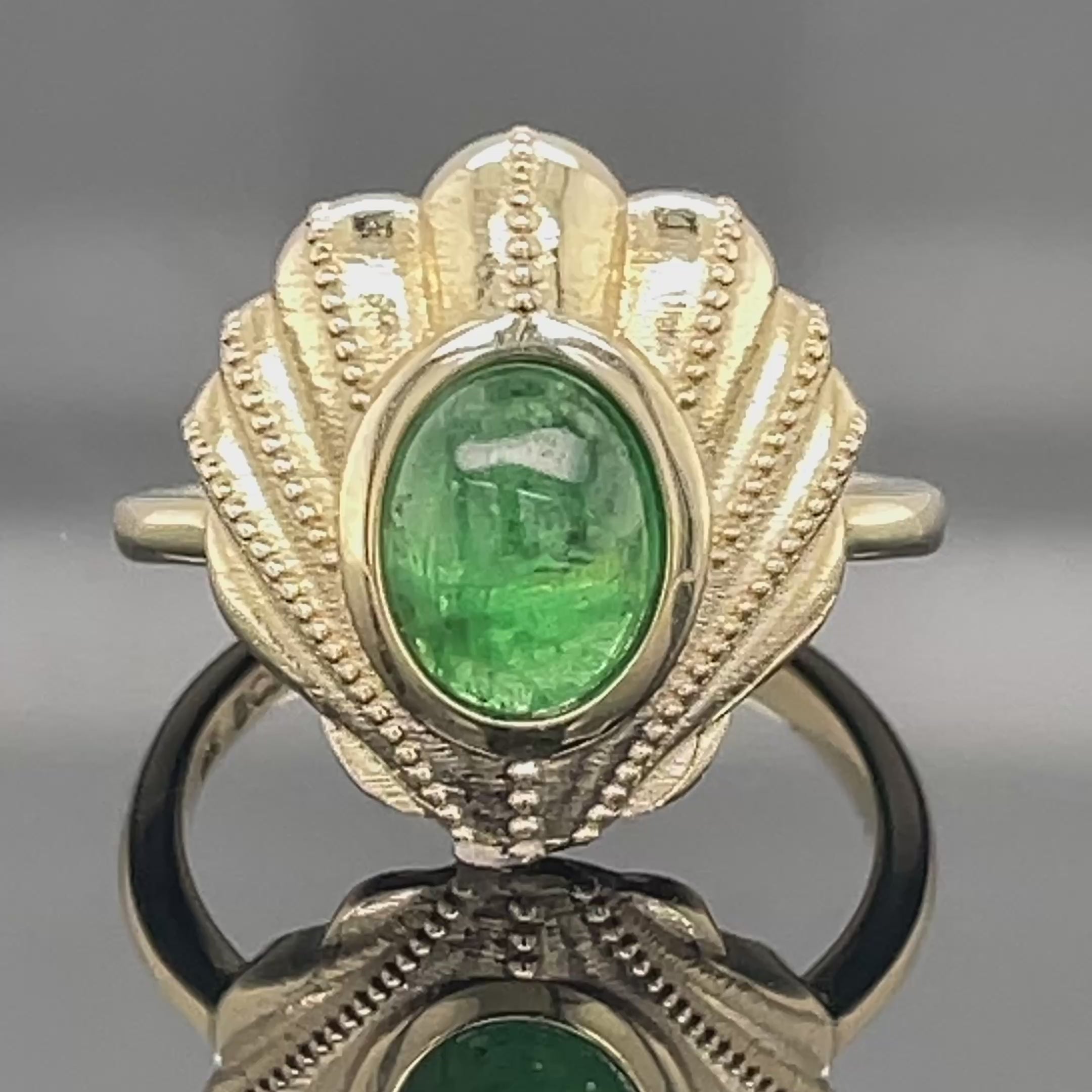 RING AUS 375/- GELBGOLD MIT TSAVORIT (CA.1,3 ct.)