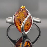 RING AUS 925/- SILBER RHODINIERT MIT BERNSTEIN (CA.1,75 ct.)