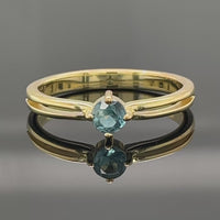 RING AUS 925/- SILBER VERGOLDET MIT KYANIT (CA. 0,36 ct.)