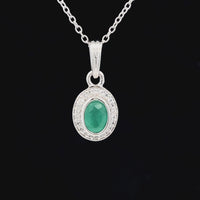 KETTE MIT ANHÄNGER AUS 925/- SILBER PLATINIERT MIT SAKOTA SMARAGD & ZIRKON