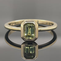 RING AUS 375/- GELBGOLD MIT SAPHIR (CA.0,48 ct.)