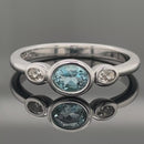 RING AUS 925/- SILBER RHOD. MIT MIT "SANTA MARIA" AQUAMARIN & ZIRKON (ges.ca. 0,49 ct.)