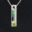 ANHÄNGER AUS 925/- SILBER RHODINIERT MIT MOSAIK & PERIDOT (GES. CA.9,30 ct.)