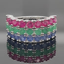 RING AUS 925/- SILBER RHODINIERT MIT SAPHIR, SMARAGD, RUBIN
