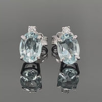 OHRSTECKER AUS 375/- WEIßGOLD MIT AQUAMARIN & BRILLANTEN