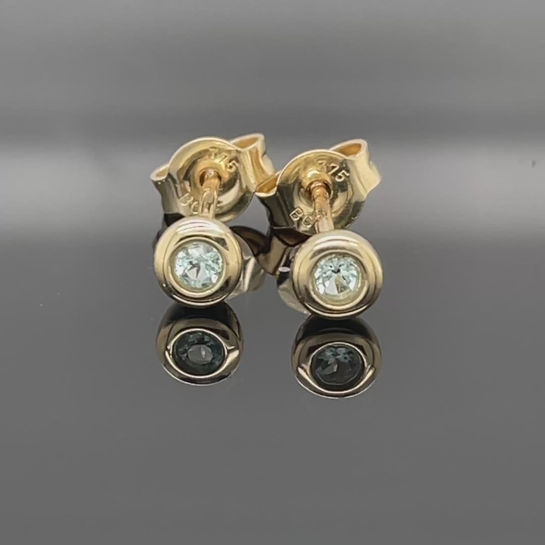 OHRSTECKER AUS 375/- GELBGOLD MIT PARAIBA-TURMALIN (GES.CA.0,12CT.)