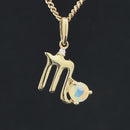 ANHÄNGER "SKORPION" AUS 375/- GELBGOLD MIT OPAL & DIAMANT (GES. CA. 0,19 ct.)