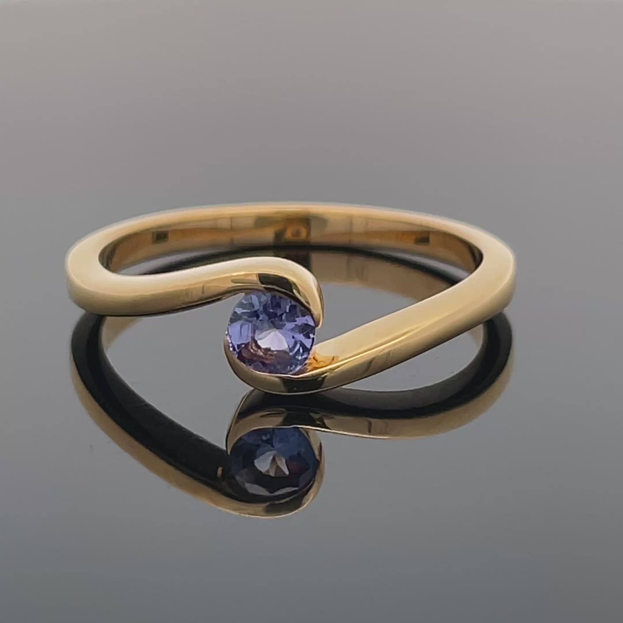 RING AUS 925/- SILBER VERGOLDET MIT TANSANIT