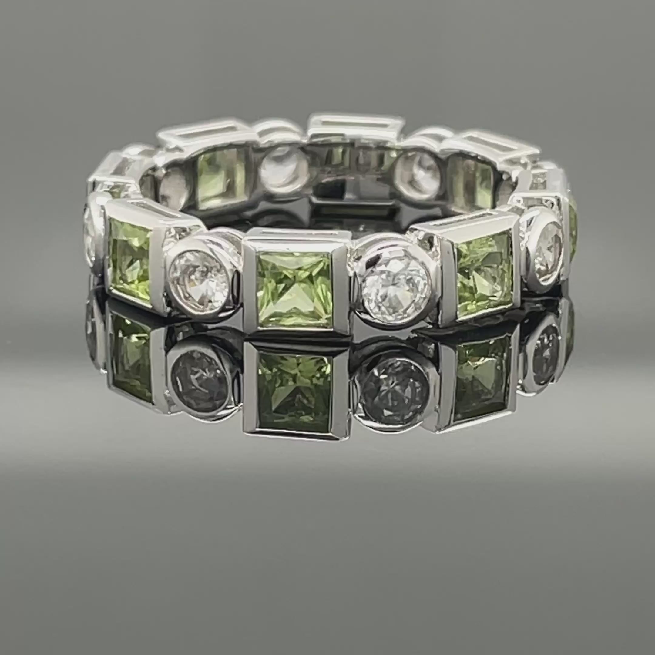 RING AUS 925/- SILBER RHODINIERT MIT PERIDOT & ZIRKON