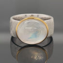 RING AUS 925/- SILBER RHODINIERT/VERGOLDET MIT RAINBOW MONDSTEIN (ca.3,6 ct.)