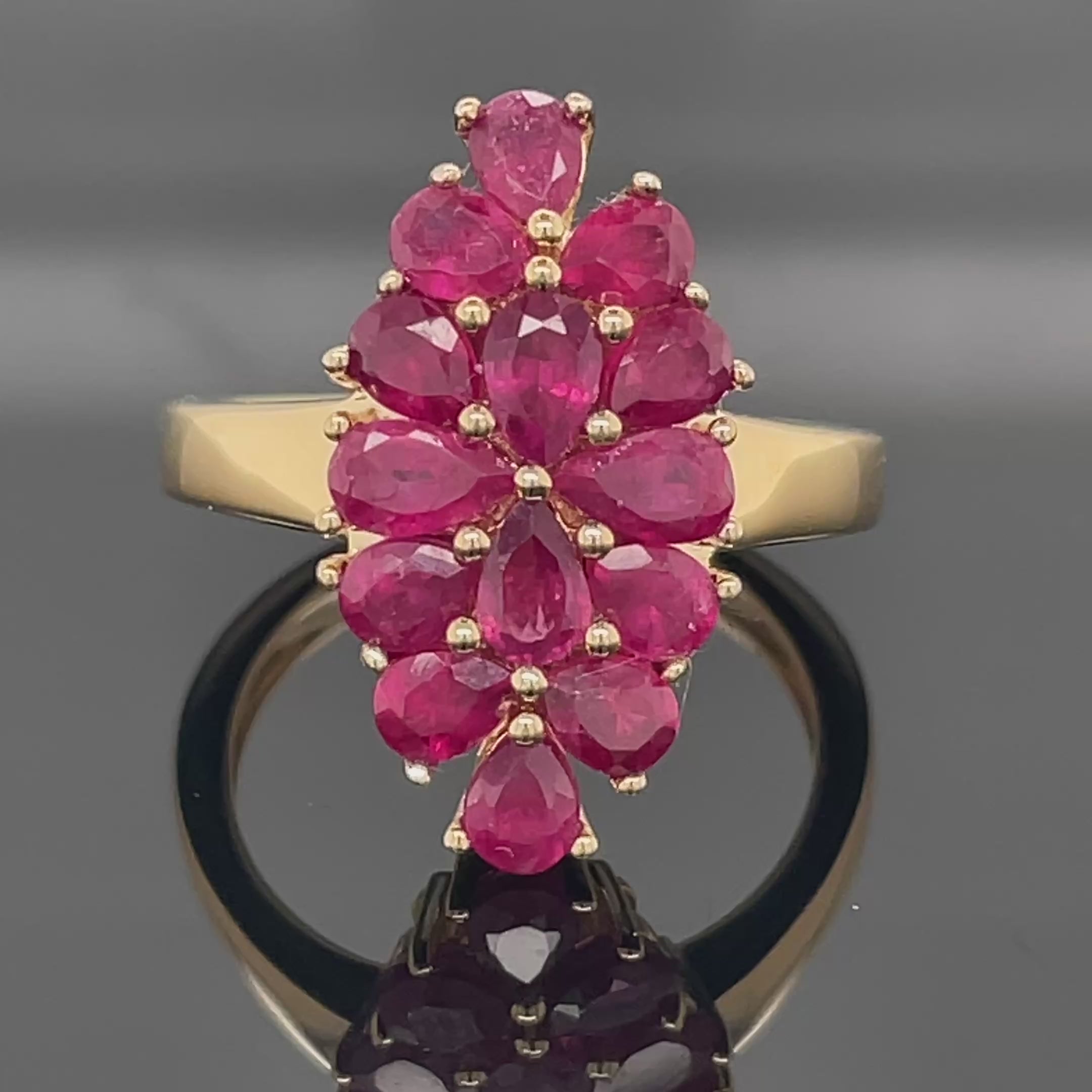 RING AUS 925/- SILBER VERGOLDET MIT RUBIN