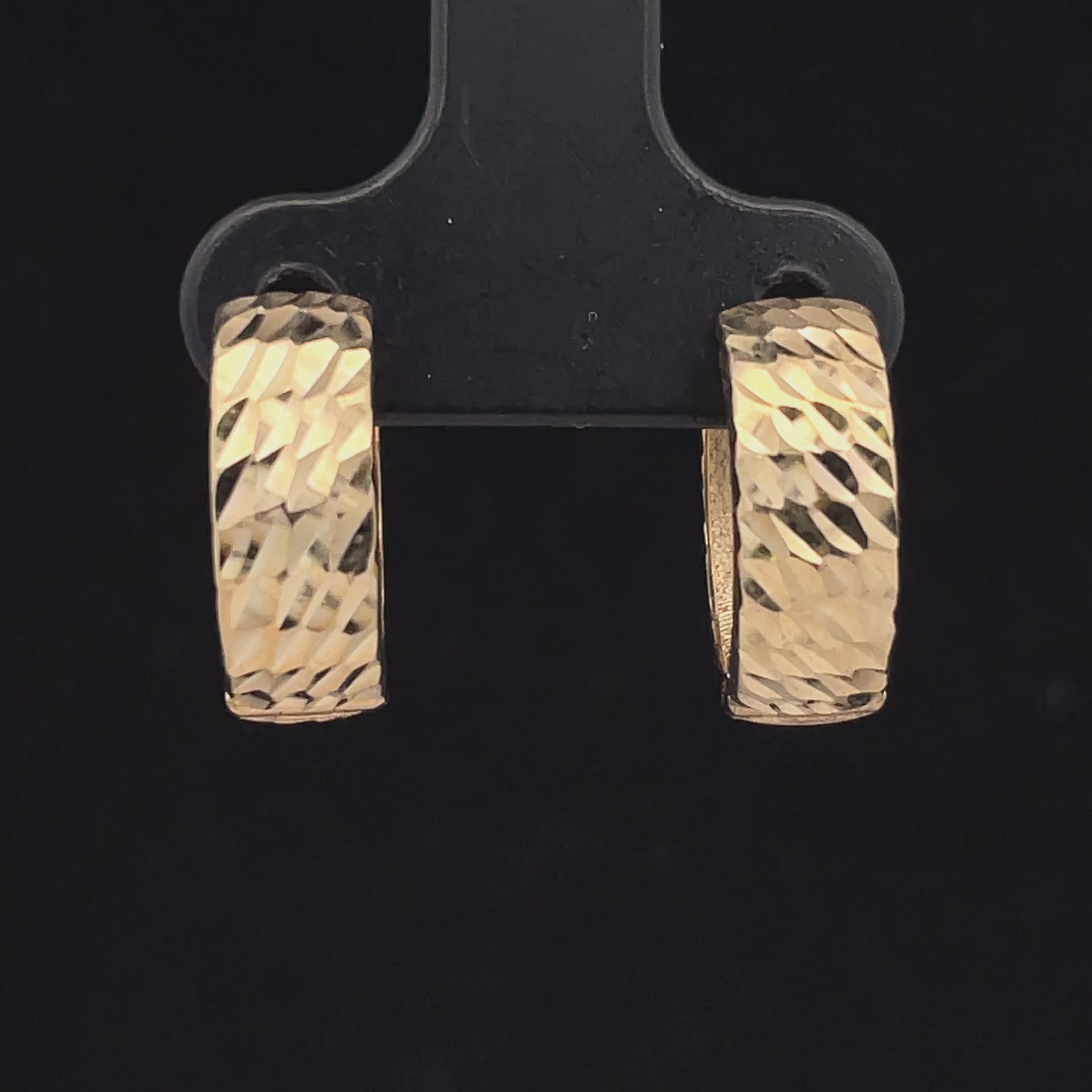 CREOLEN AUS 375/- GELBGOLD, DIAMATIERT