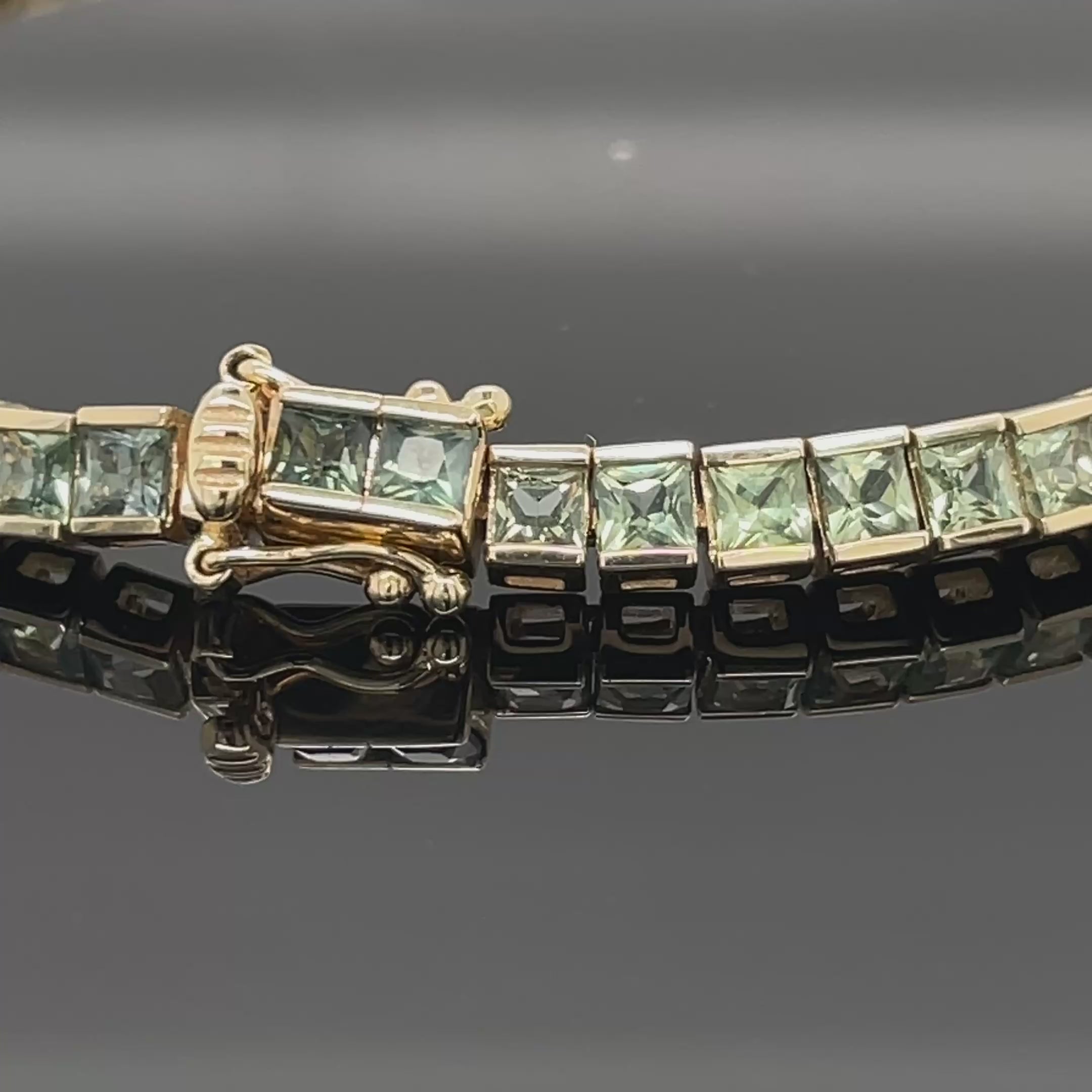 ARMBAND AUS 375/- GELBGOLD MIT MULTI SAPHIR (GES.CA. 7,92 ct.)